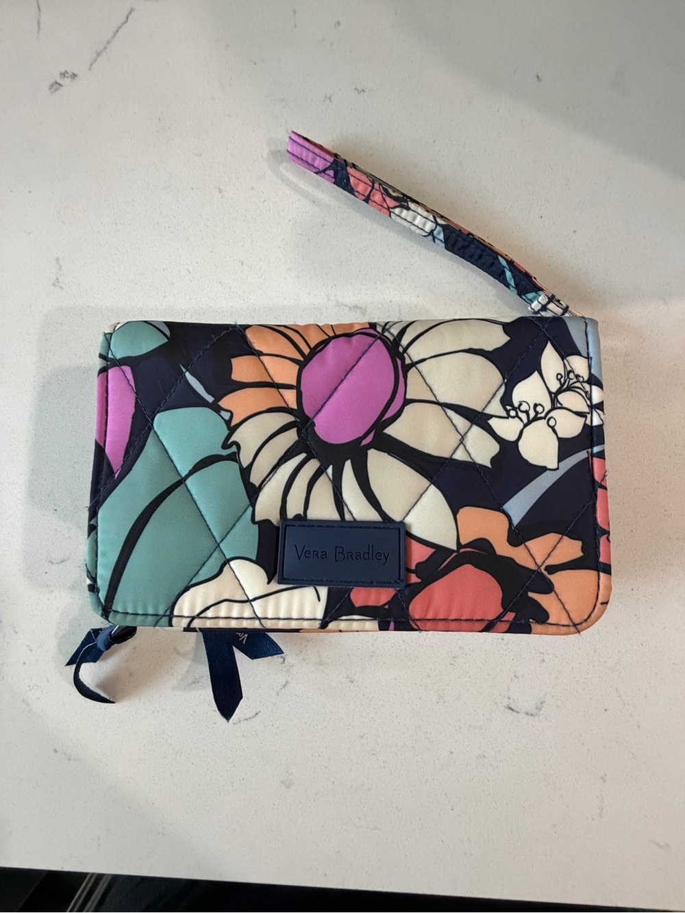 Vera Bradley Navy Ultralight Accordion Wristlet Wallet